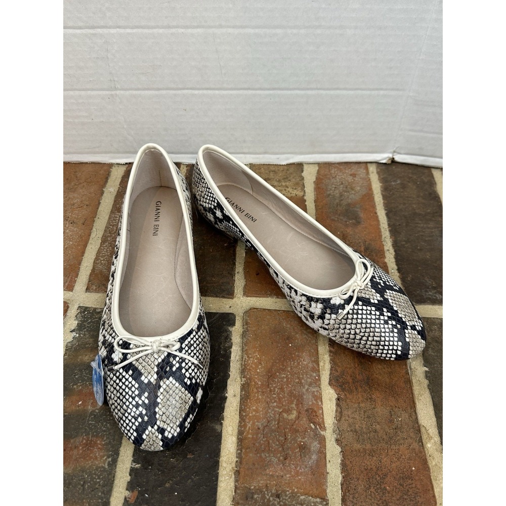 Gianni Bini Snake Skin Print Ballet Flats Bow Leather Cream Black Tan Women's 9 - Picture 2 of 6